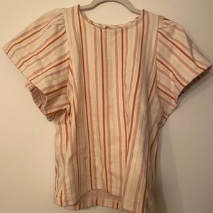 Madewell textured flutter-sleeve shirt. Size small